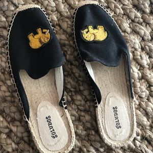 Soludos elephant beaded mule